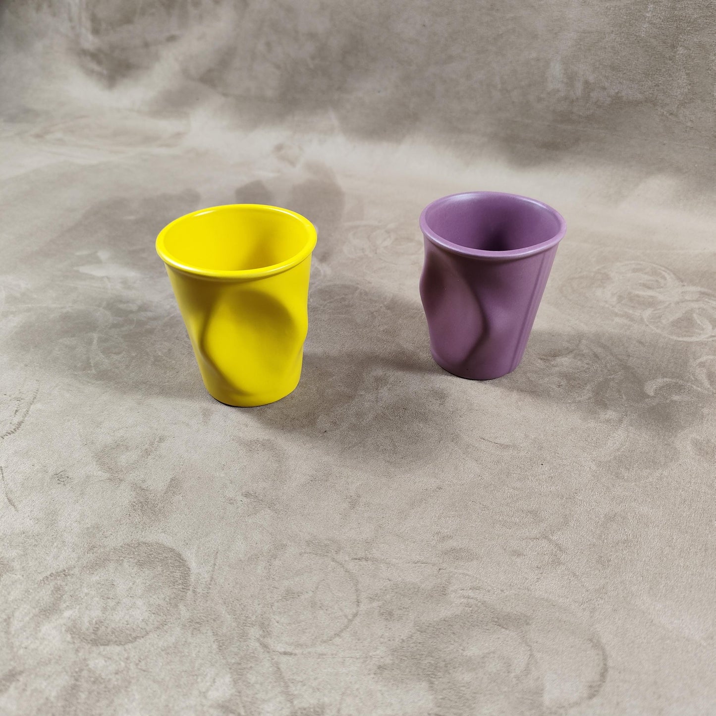 Lot de 2 grand gobelet Froissé REVOL en céramique, Made in France, Vintage 2000