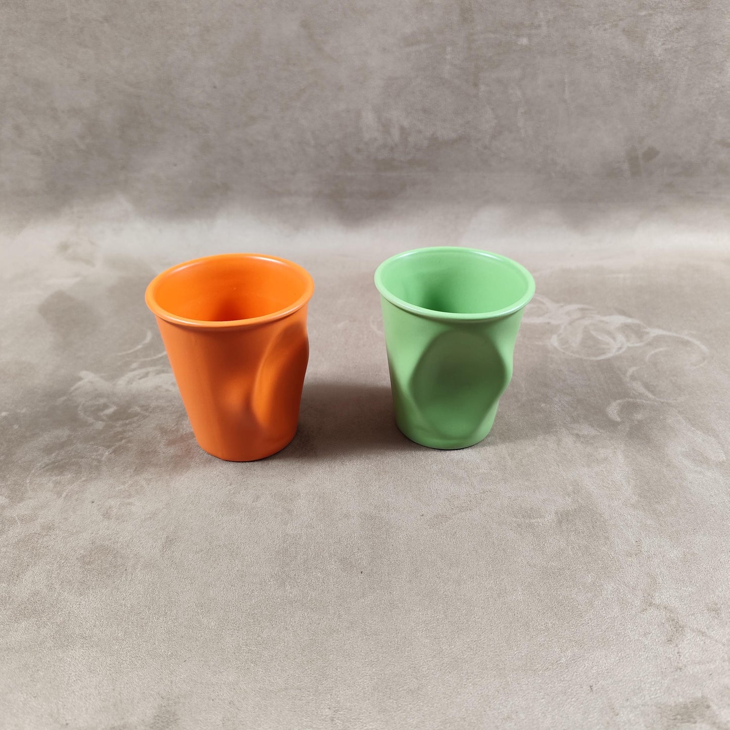 Lot de 2 grand gobelet Froissé REVOL en céramique, Made in France, Vintage 2000