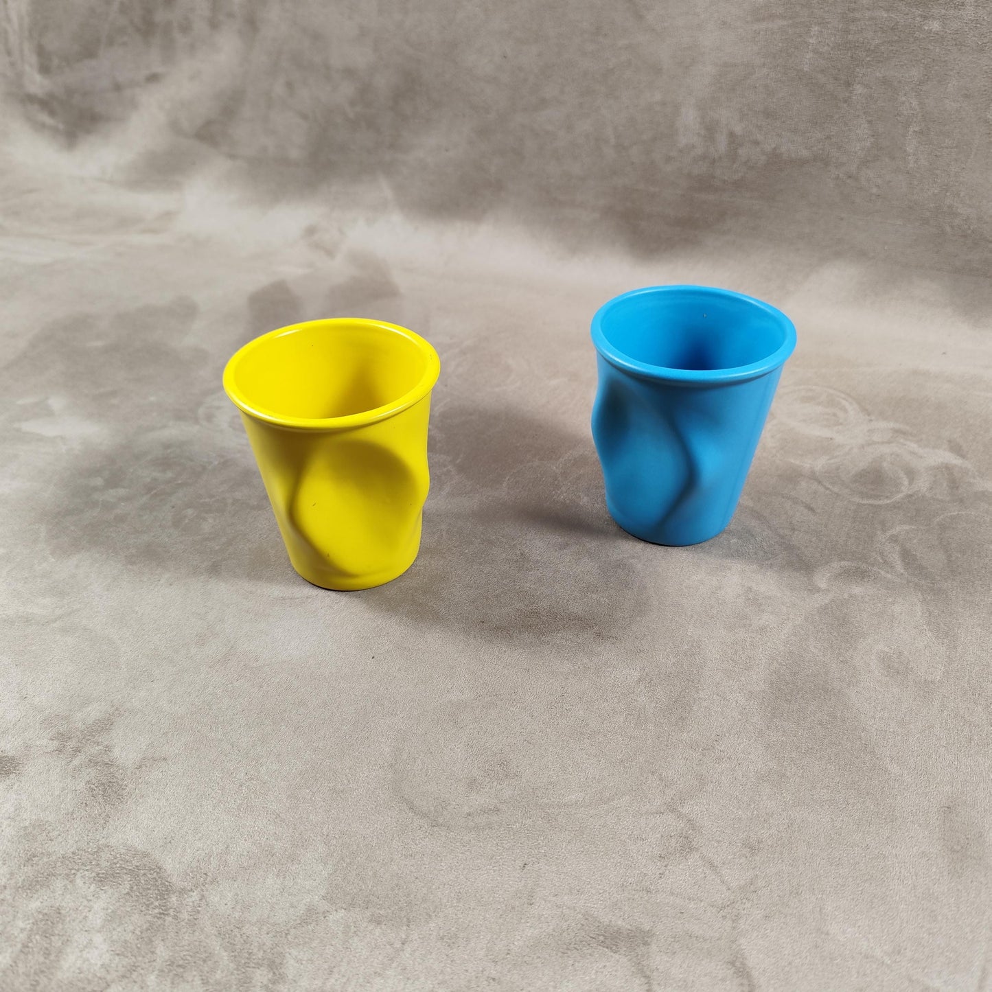 Lot de 2 grand gobelet Froissé REVOL en céramique, Made in France, Vintage 2000