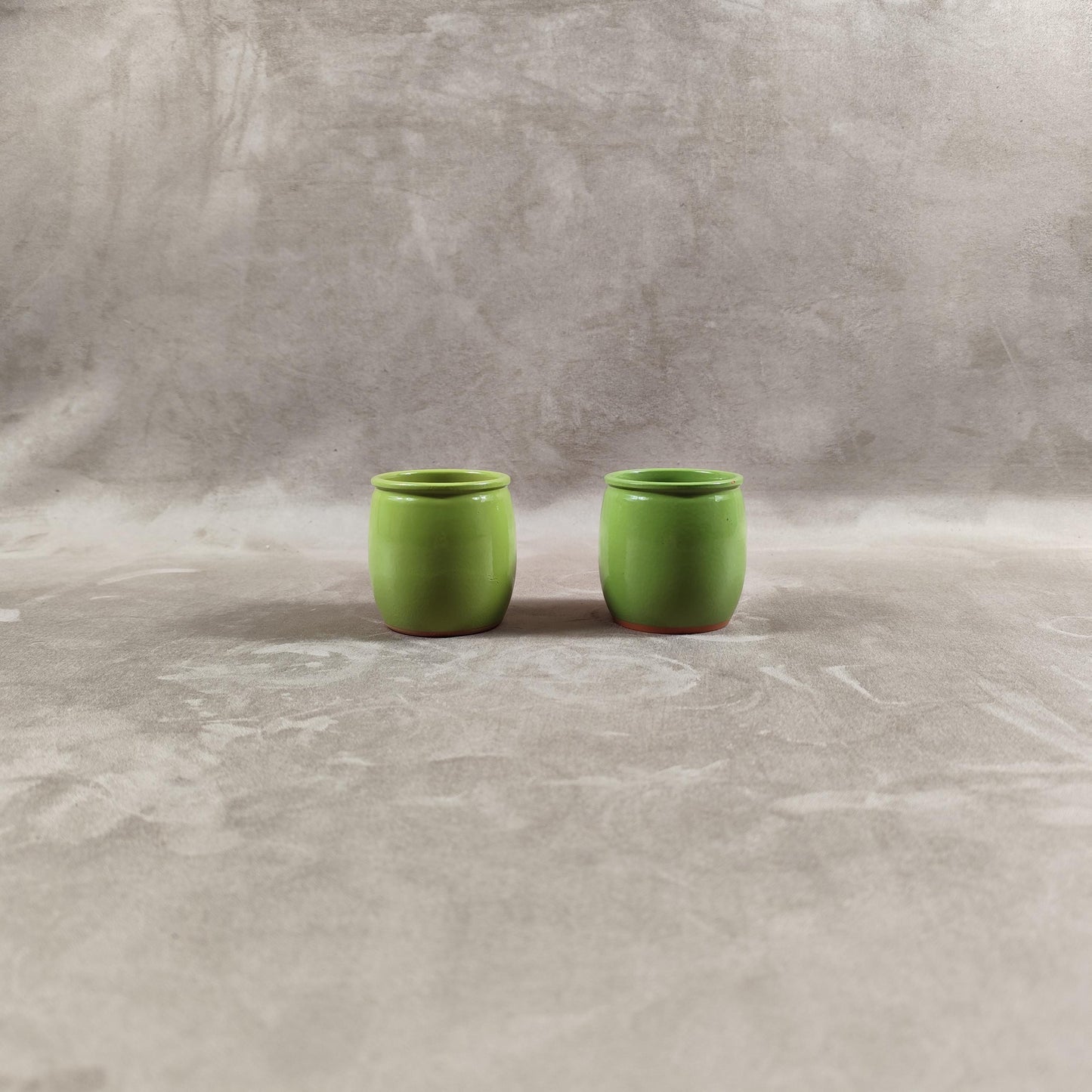 2 pot de yaourt La fermière en terre cuite émaillée vert made in France vintage 1990