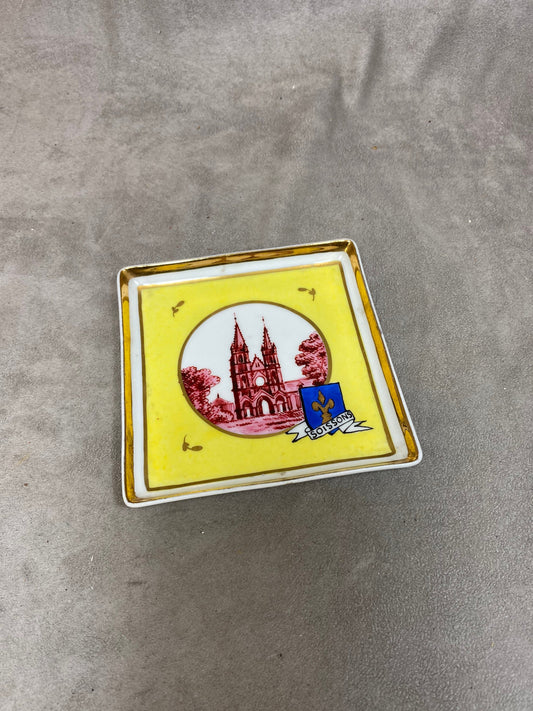 Cendrier publicitaire en Porcelaine Ville de Soissons par Digoin Sarreguemines Made in France Vintage 1970