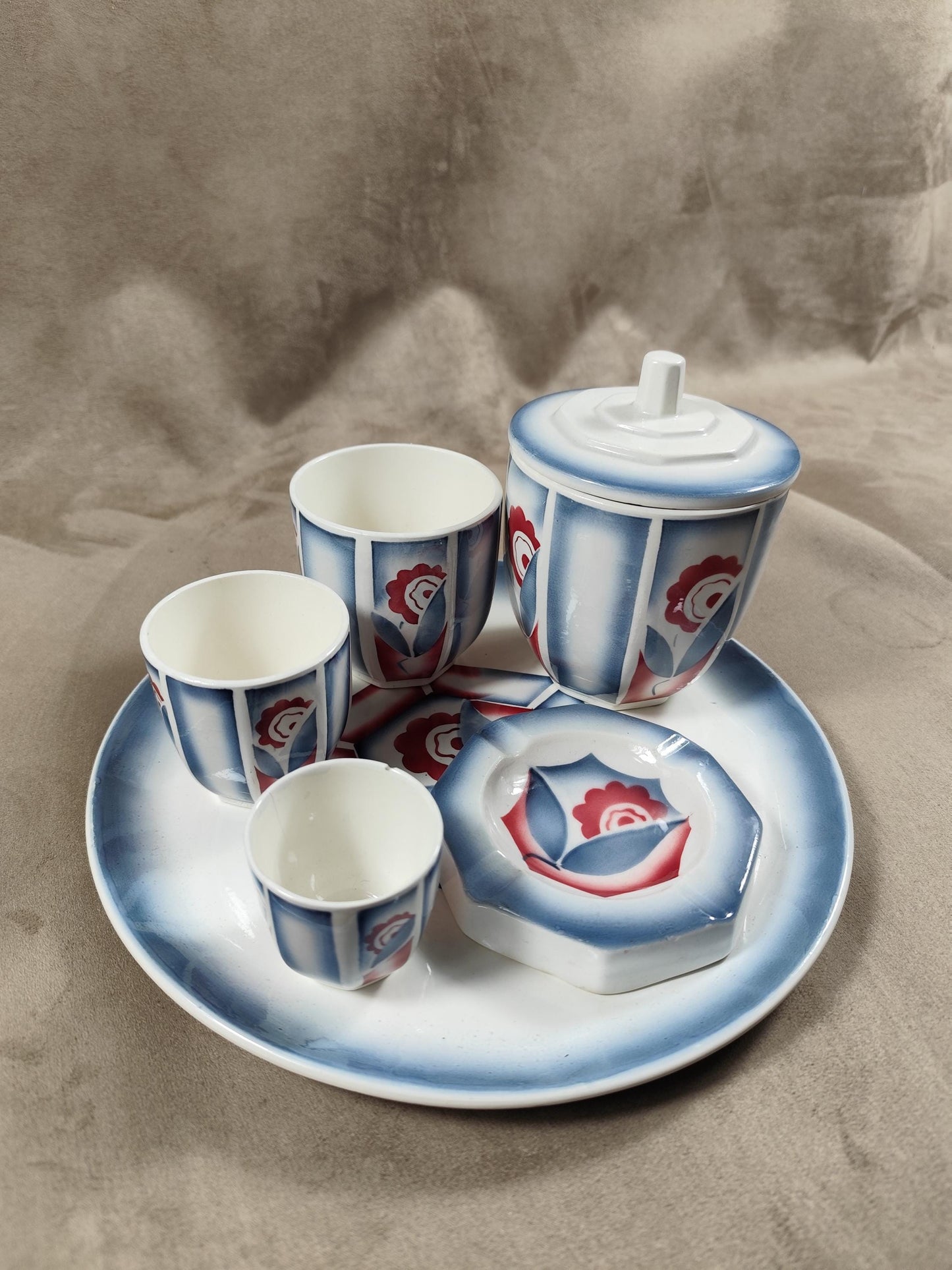 VERY RARE Nécessaire du fumeur Set de 6 pièces en Faience Art Deco par Digoin Sarreguemines Made in France Vintage 1930