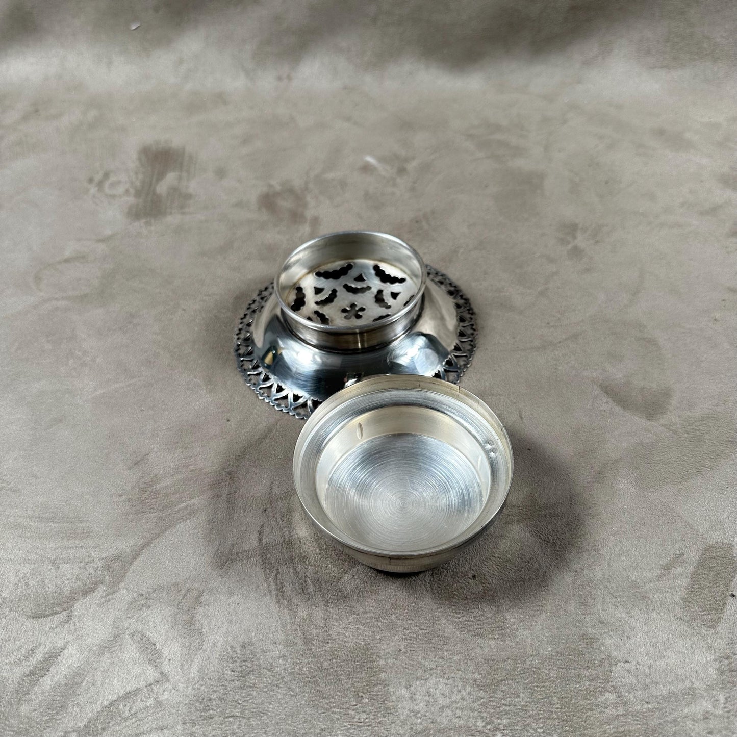 VERY RARE Moule à beurre vintage en métal argenté Coquillor  Made in France 1950