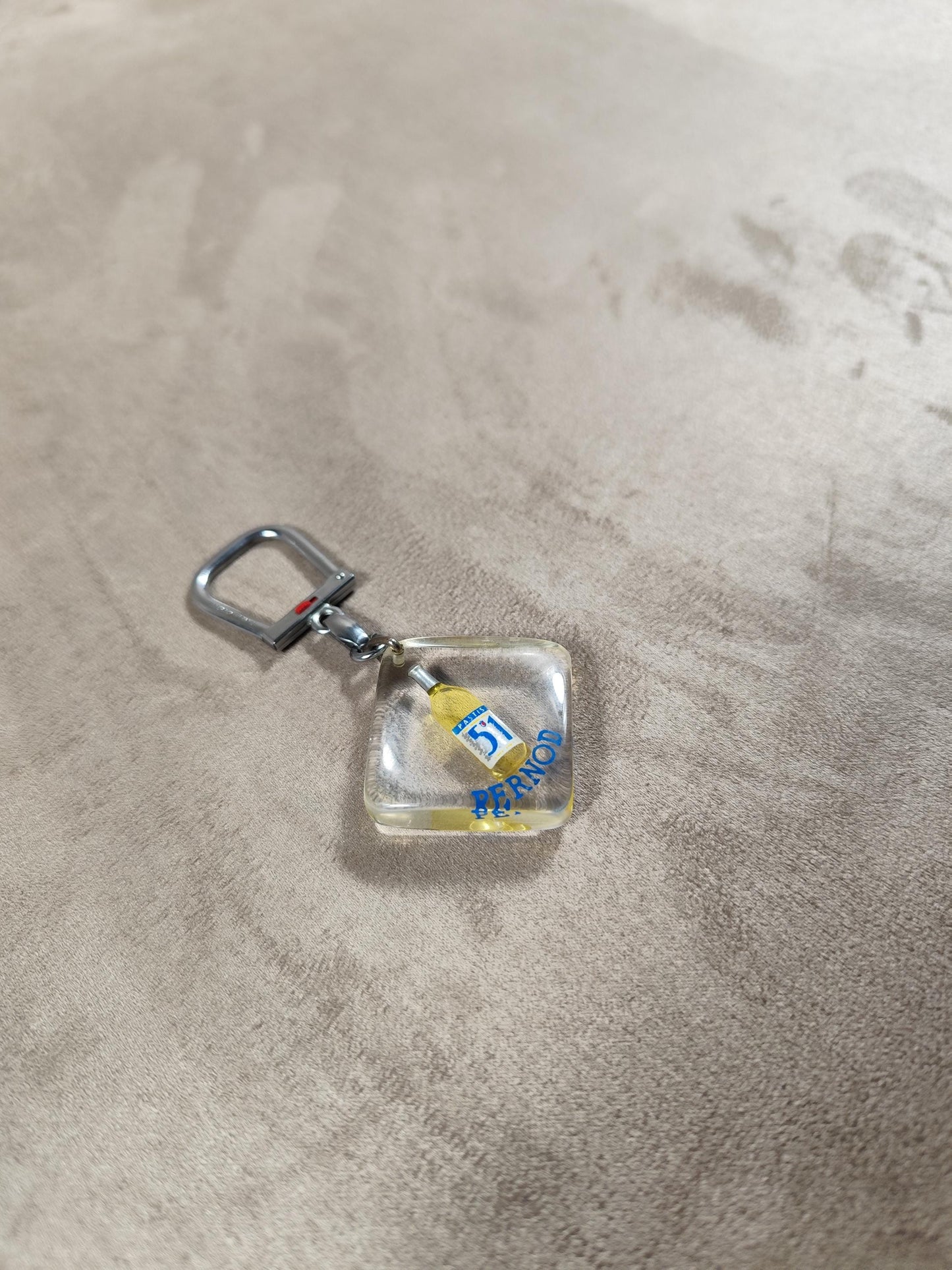 Porte clés Bourbon à bulle Pernod Pastis 51 Made in France Vintage 1970
