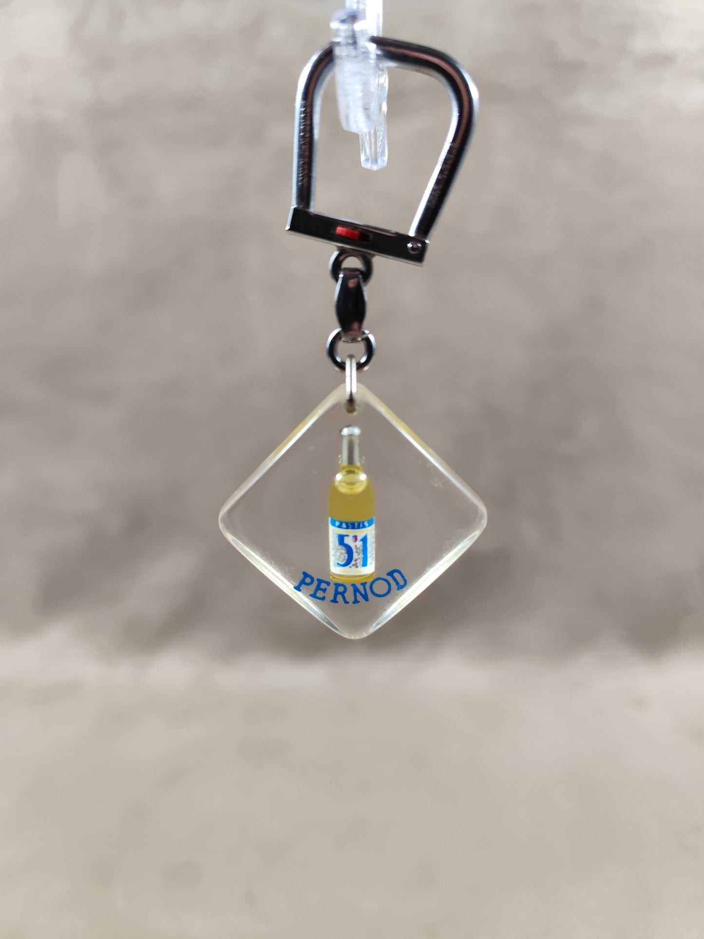 Porte clés Bourbon à bulle Pernod Pastis 51 Made in France Vintage 1970
