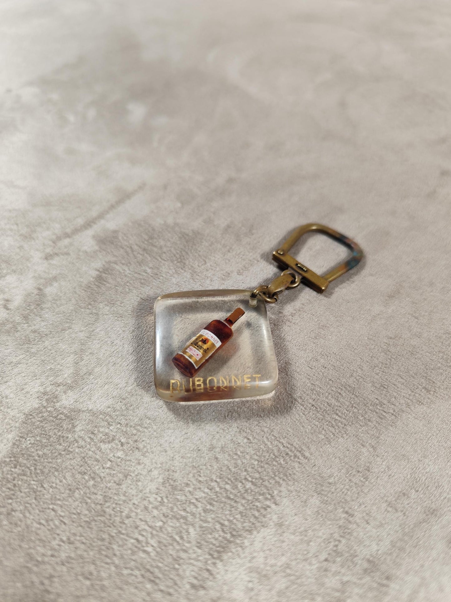 Porte clés Bourbon à bulle Dubonnet vermouth Made in France Vintage 1970