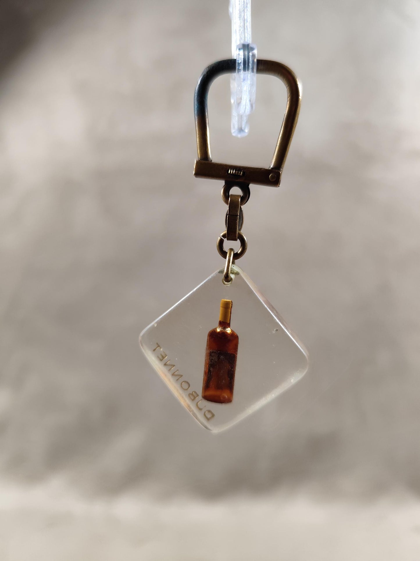 Porte clés Bourbon à bulle Dubonnet vermouth Made in France Vintage 1970