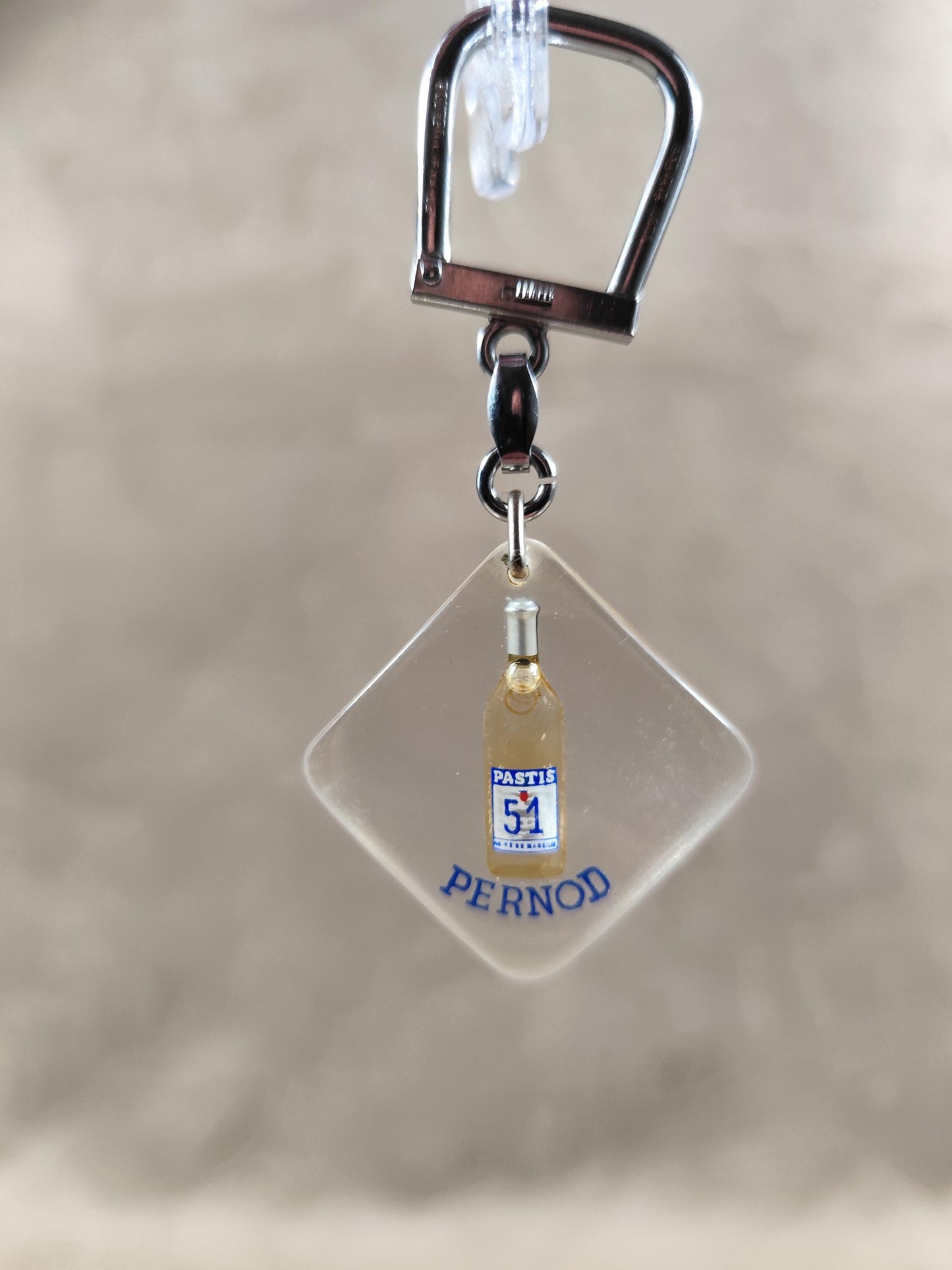 Porte clés Bourbon à bulle Pernod Pastis 51 Made in France Vintage 1970
