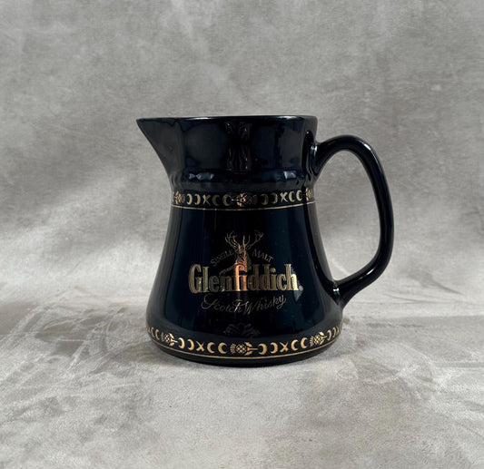 Pichet en céramique noire whisky Glenfiddich. vintage Made in France