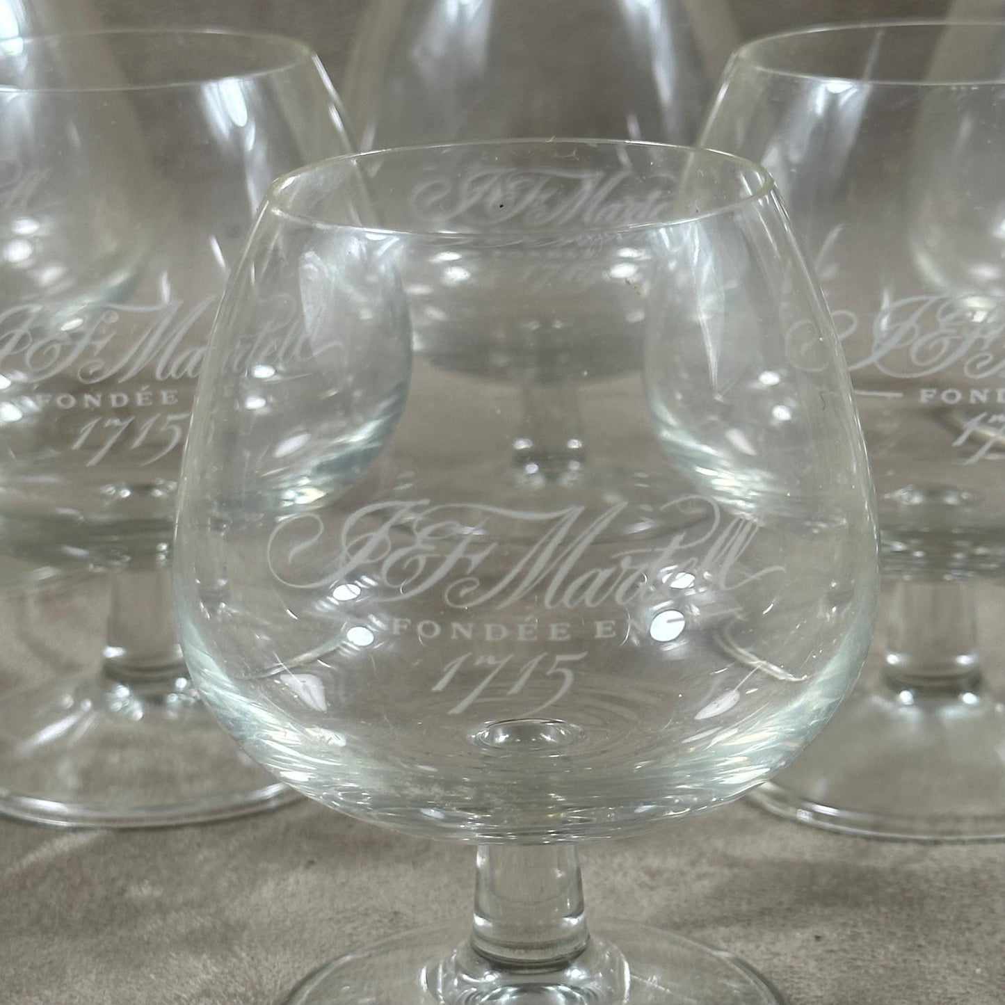Lot de 6 verres a cognac en verre cognac J.F Martell vintage made in France 1980