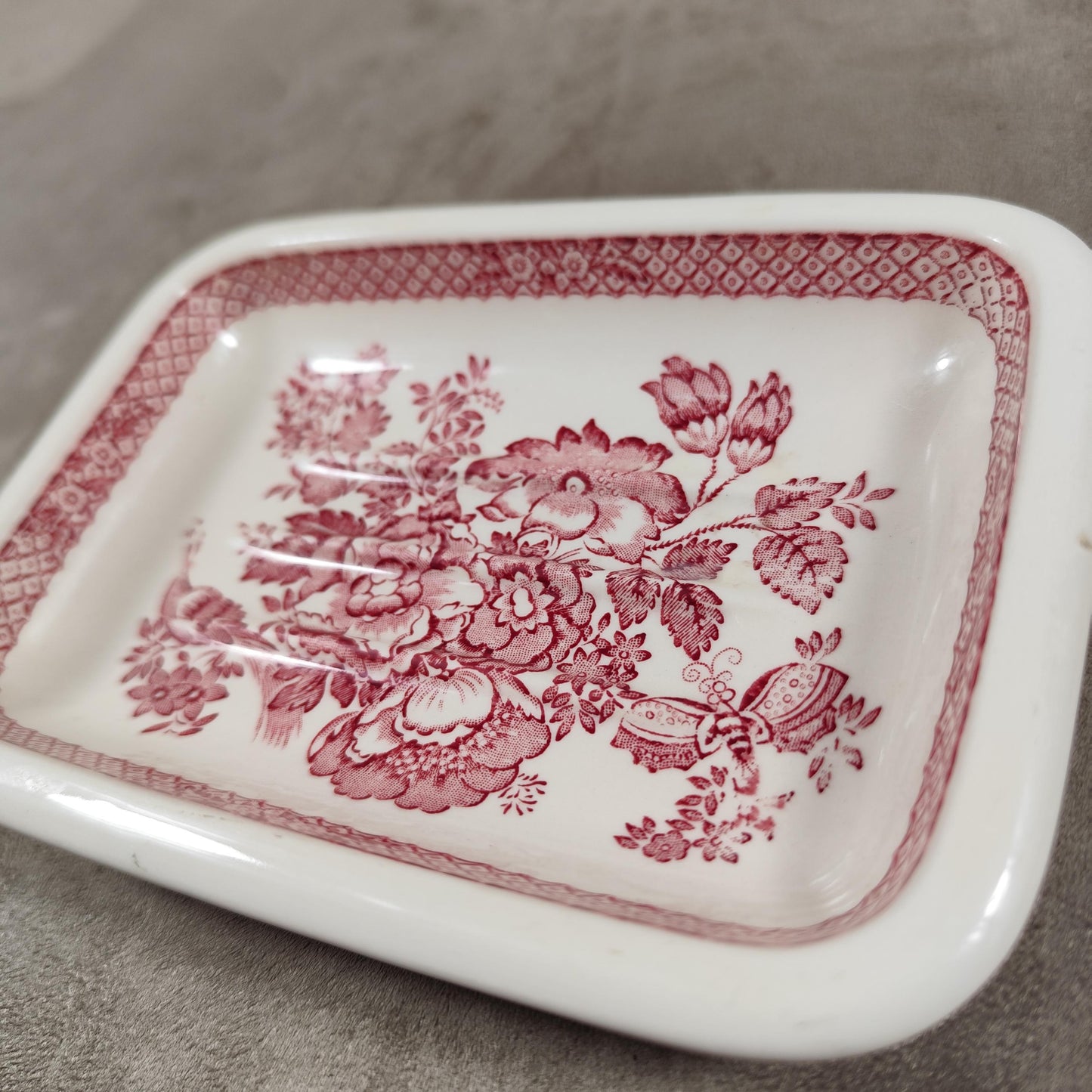 RARE Porte savon en faience blanche et rouge par Mason's Made in England 1900