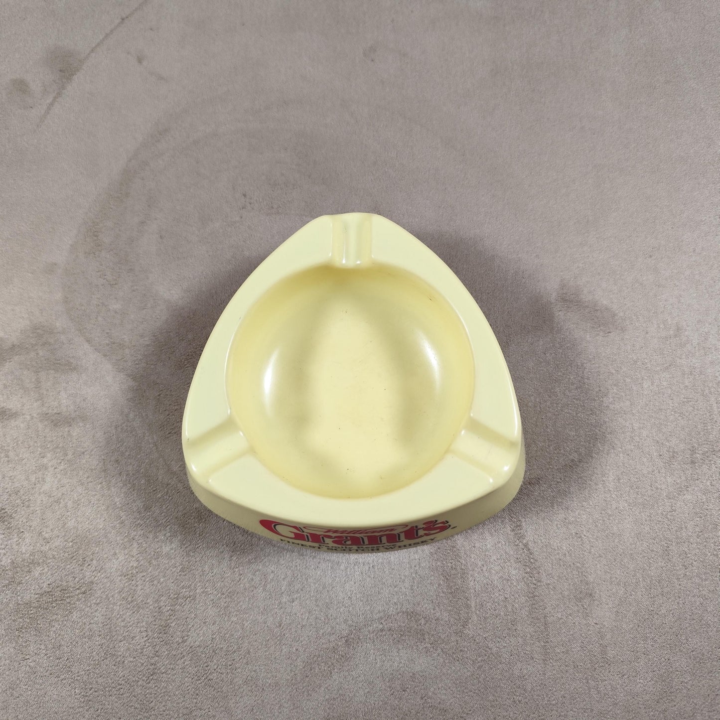 Cendrier en plastique William Grant's vintage made in Italy