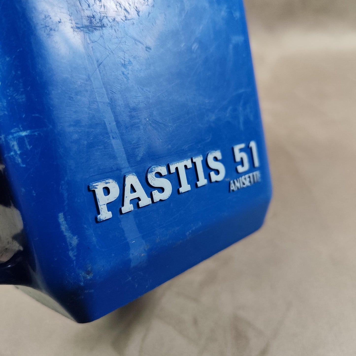 Pichet Pastis 51 Pernod 45 Anisette en plastique Made in France Vintage 1970