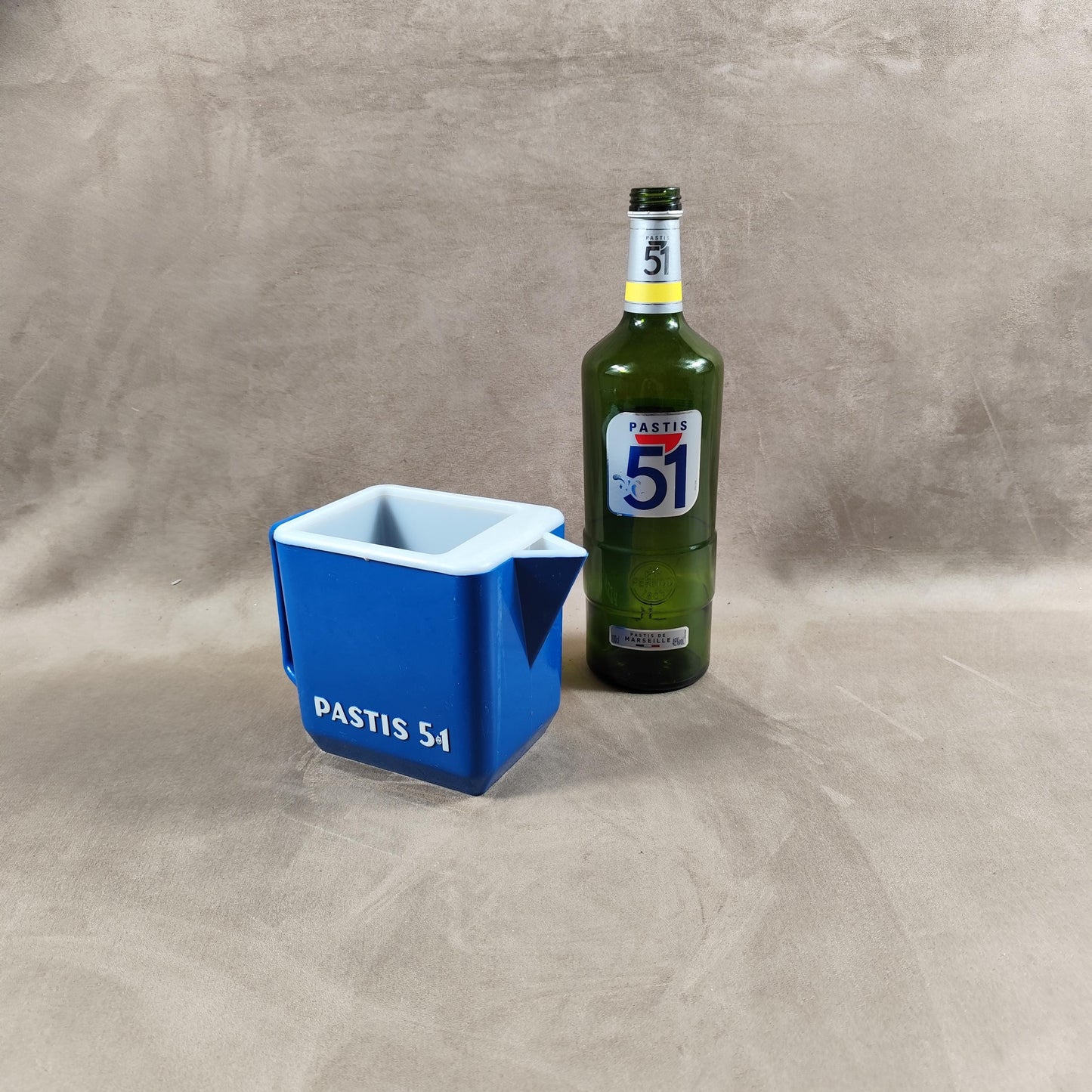 Pichet Pastis 51 Pernod en plastique Made in France Vintage 1970