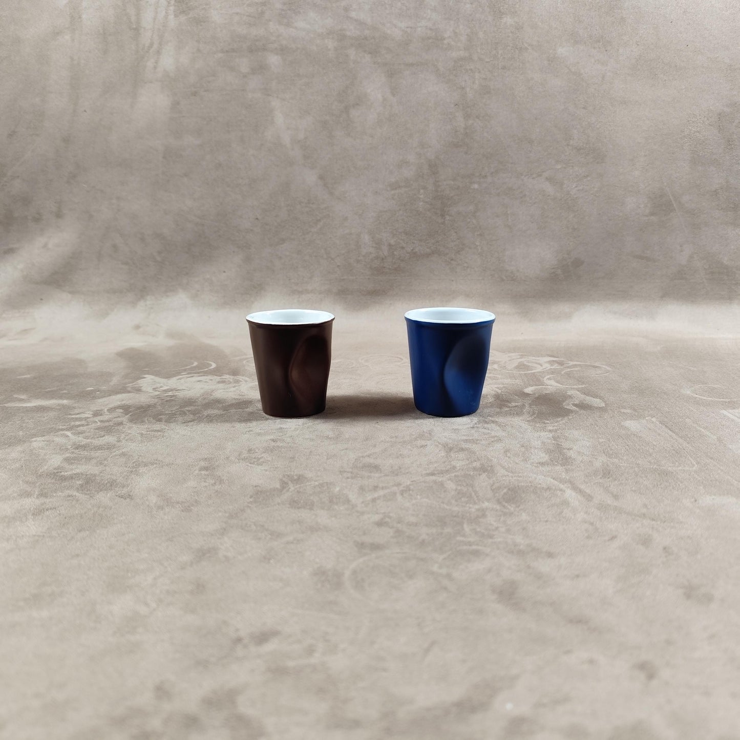 Lot de 2 gobelet Froissé REVOL en céramique, Made in France, Vintage 2000