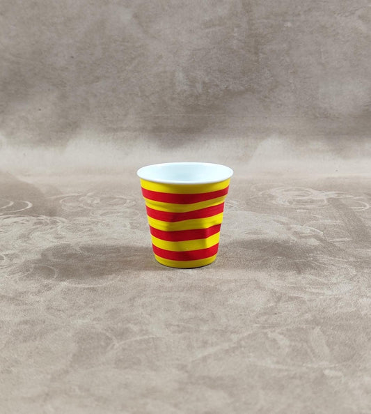 Gobelet Froissé REVOL à décor de drapeau catalan en céramique, Made in France, Vintage 2000