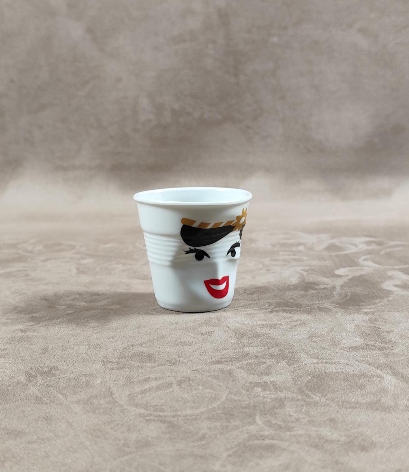 Gobelet Froissé REVOL édition Monsieur et Madame en céramique, Made in France, Vintage 2000