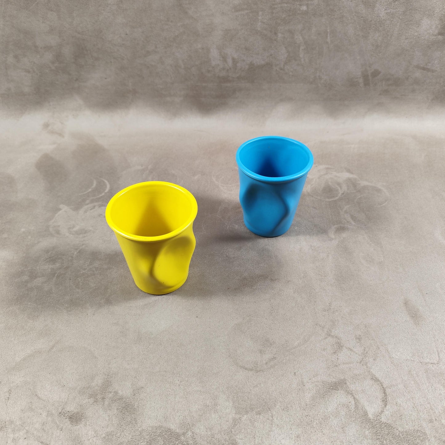 Lot de 2 grand gobelet Froissé REVOL en céramique, Made in France, Vintage 2000