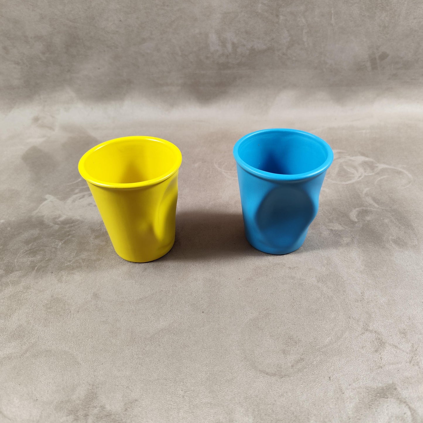 Lot de 2 grand gobelet Froissé REVOL en céramique, Made in France, Vintage 2000