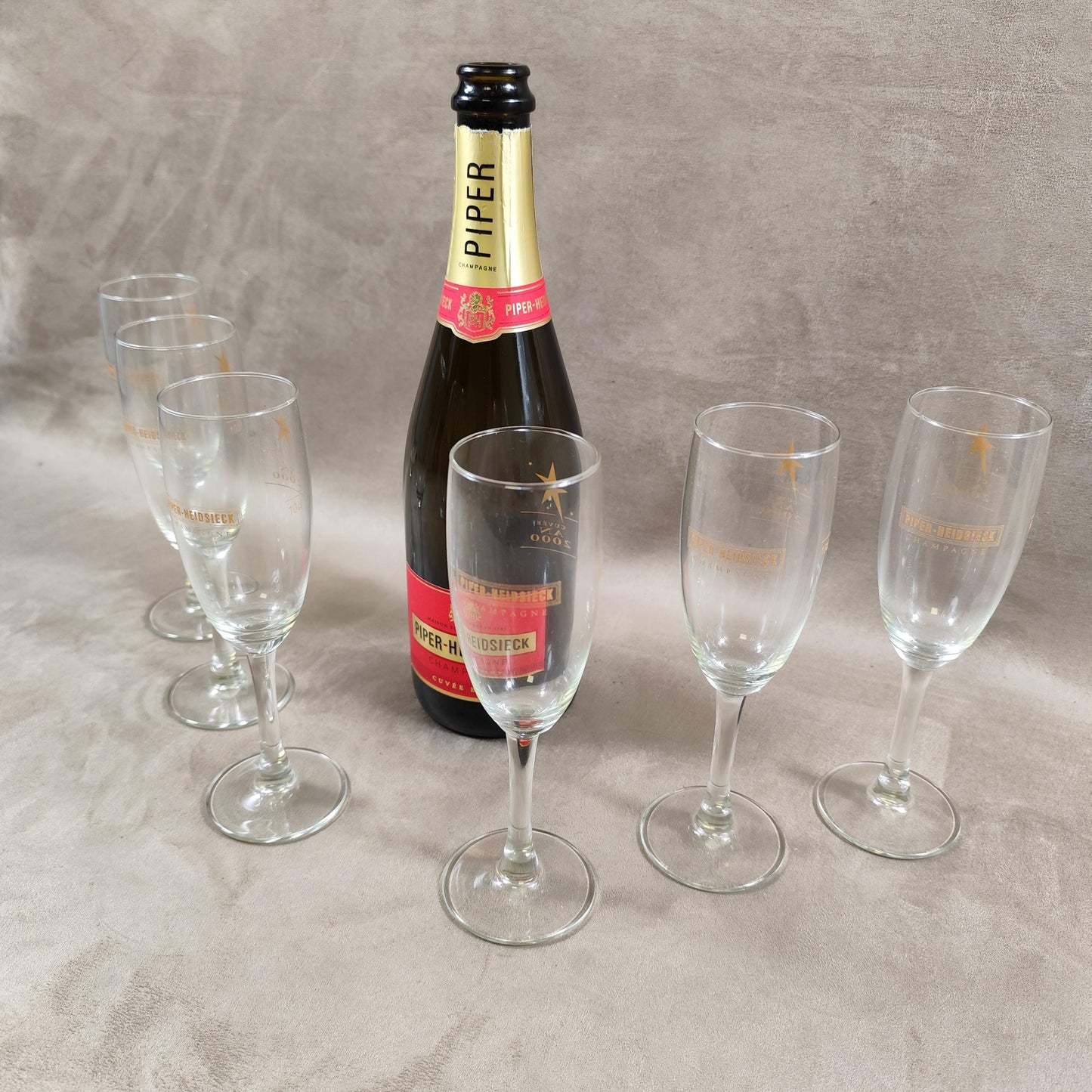 Lot de 6 flûtes à Champagne en verre Piper-Heidsieck Reims cuvée AN 2000 Made in France Vintage