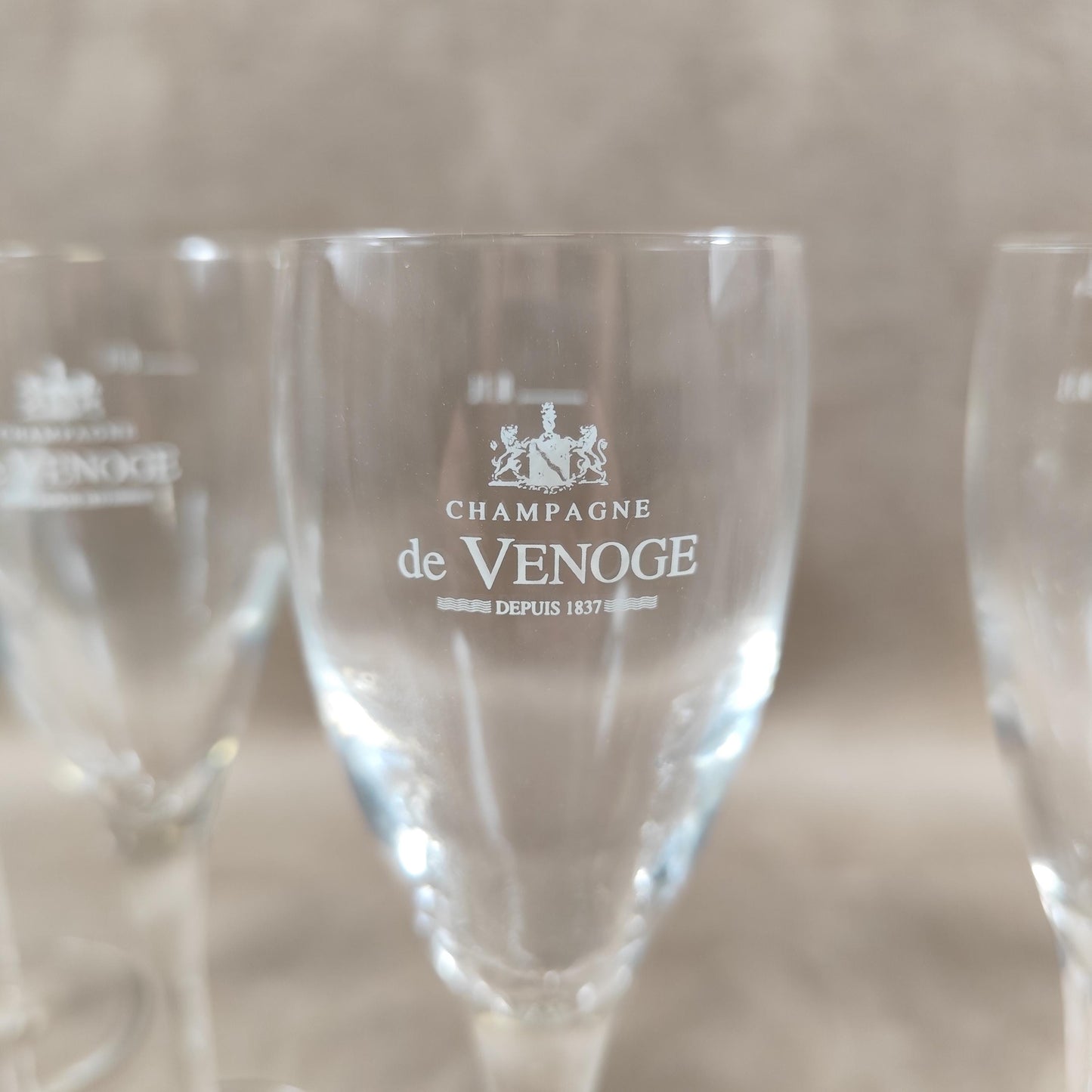 Lot de 6 flutes à Champagne De Venoge Made in France Vintage 1980
