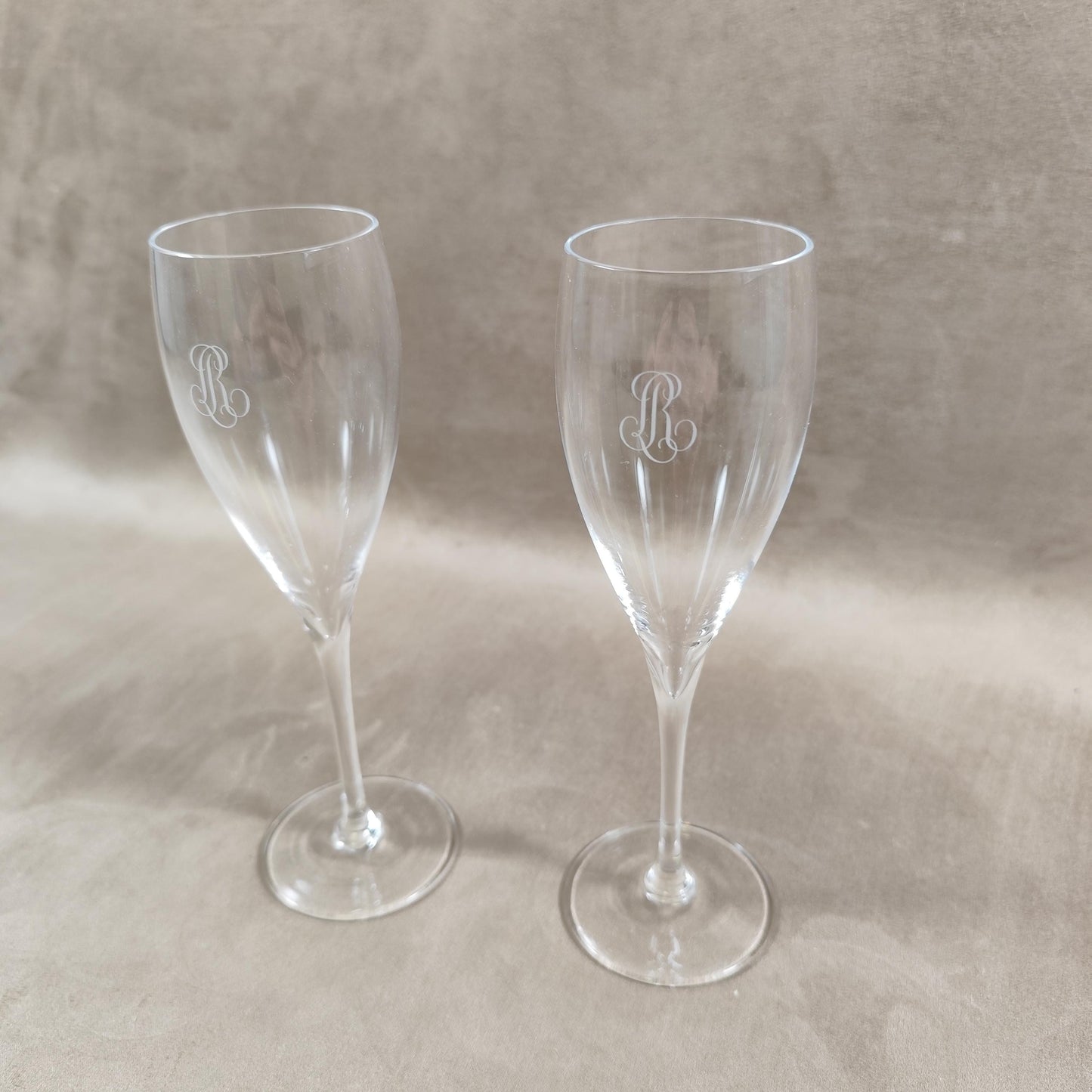 Lot de 2 flutes en cristal Champagne Louis Roederer Reims Made in France Vintage 1980