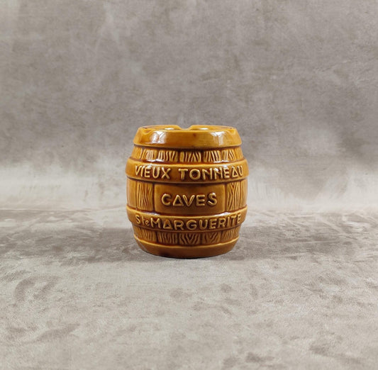 Cendrier Publicitaire Vieux Tonneau Cave Sainte Marguerite Made in France Vintage 1970