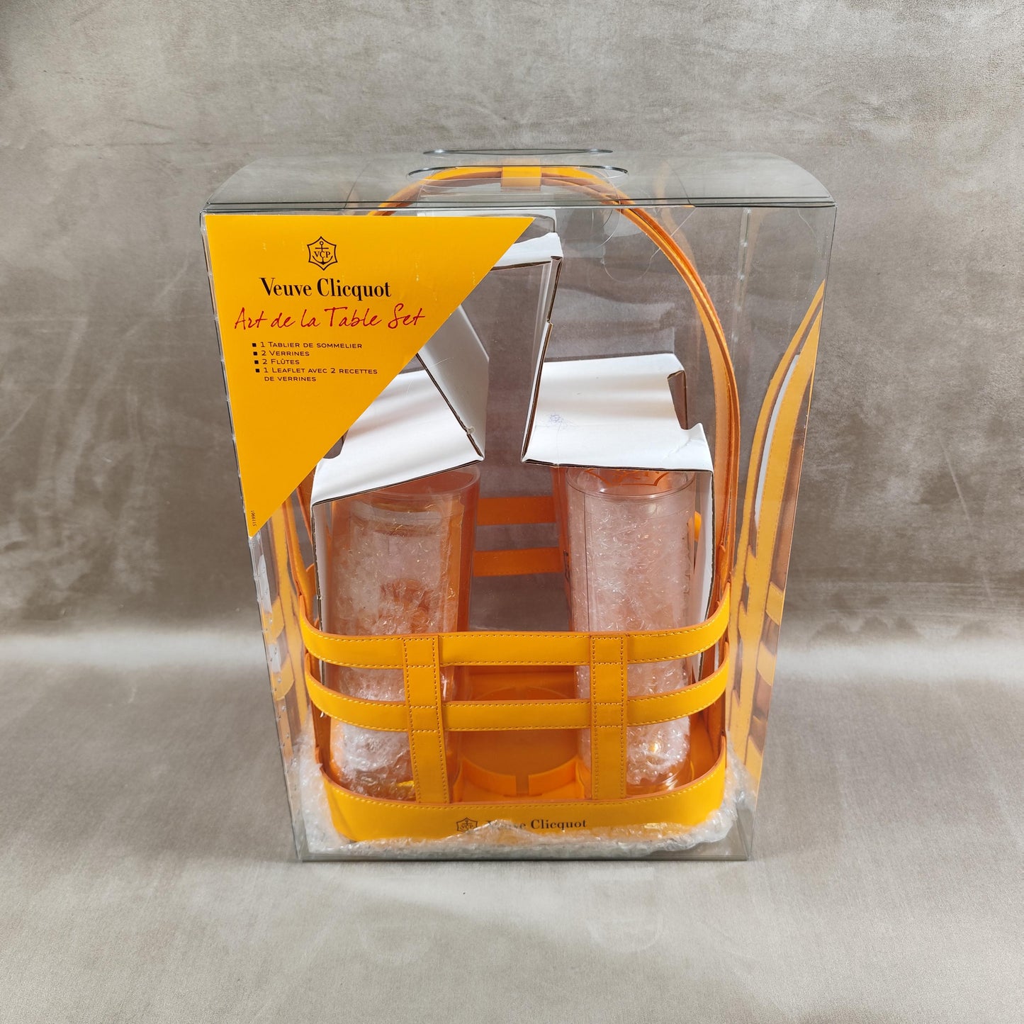RARE "Yellow basket" Champagne Veuve Clicquot Flutes Trendy Verrines Tablier Made in France Vintage 2000