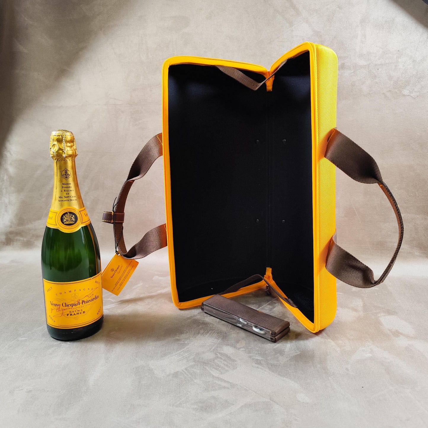 Sac Traveller #2, Etui isotherme pour bouteille de Champagne Veuve Clicquot Made in France Vintage 1990