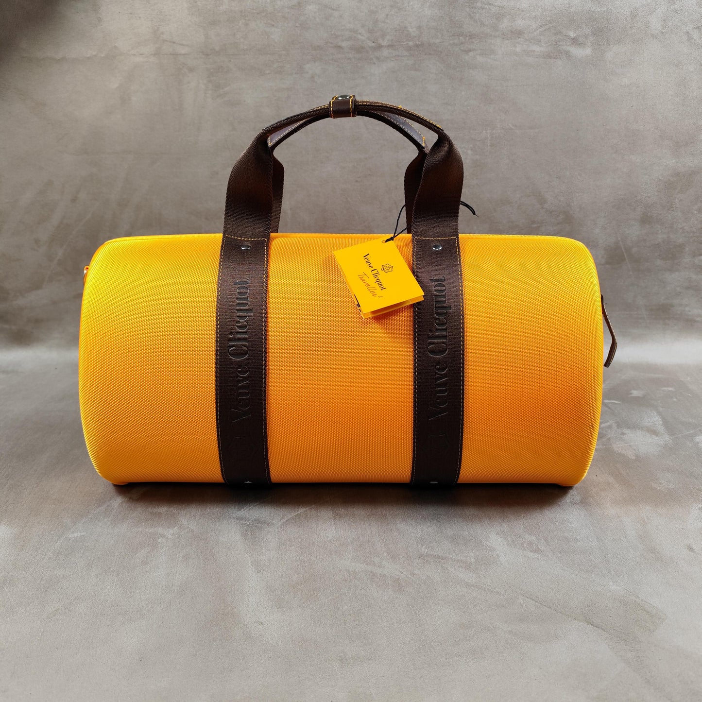 Sac Traveller #2, Etui isotherme pour bouteille de Champagne Veuve Clicquot Made in France Vintage 1990