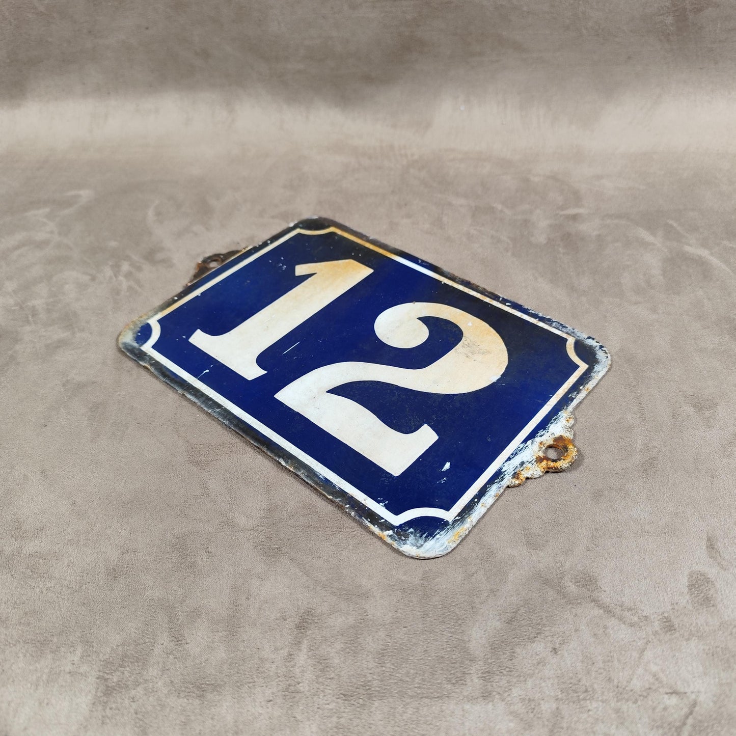 RARE Plaque de rue de ville Française Numéro 12 en tôle émaillée bleue, Made in France, Vintage 1900