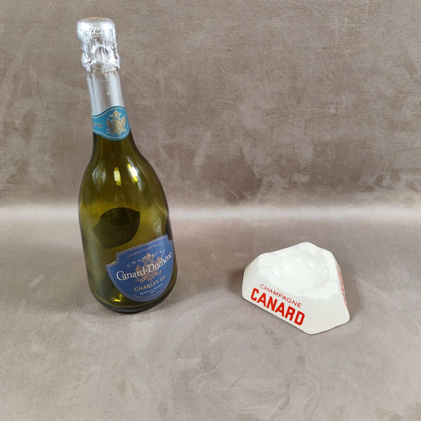 Cendrier publicitaire en faience Champagne CANARD Made in France Vintage 1900