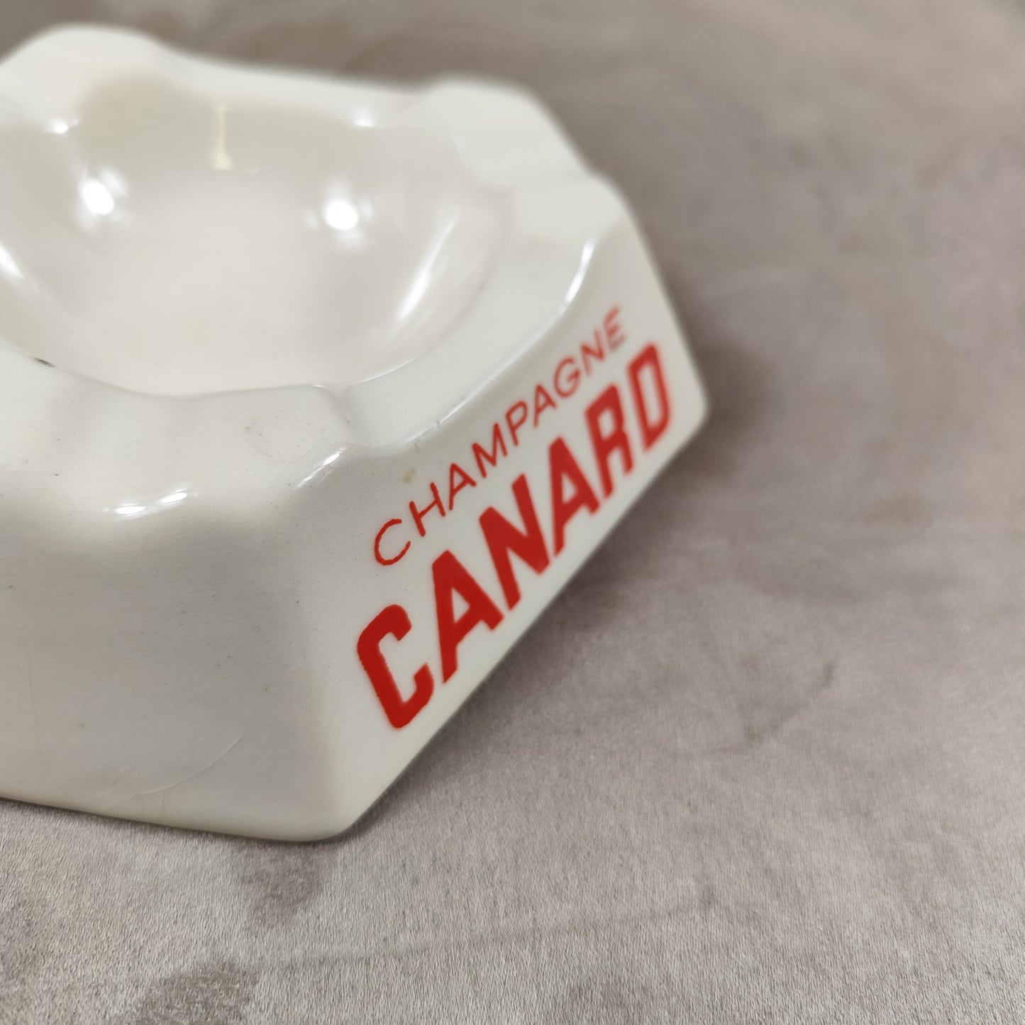 Cendrier publicitaire en faience Champagne CANARD Made in France Vintage 1900