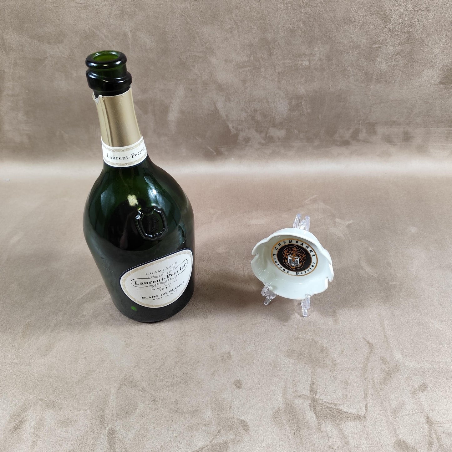 Cendrier Publicitaire Champagne Laurent-Perrier en faïence de Villenauxe Made in France Vintage 1970