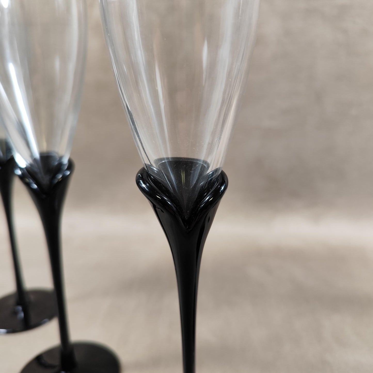 Ensemble de 6 flûtes à Champagne Amaryllis par Colony soufflé bouche Vintage 1960