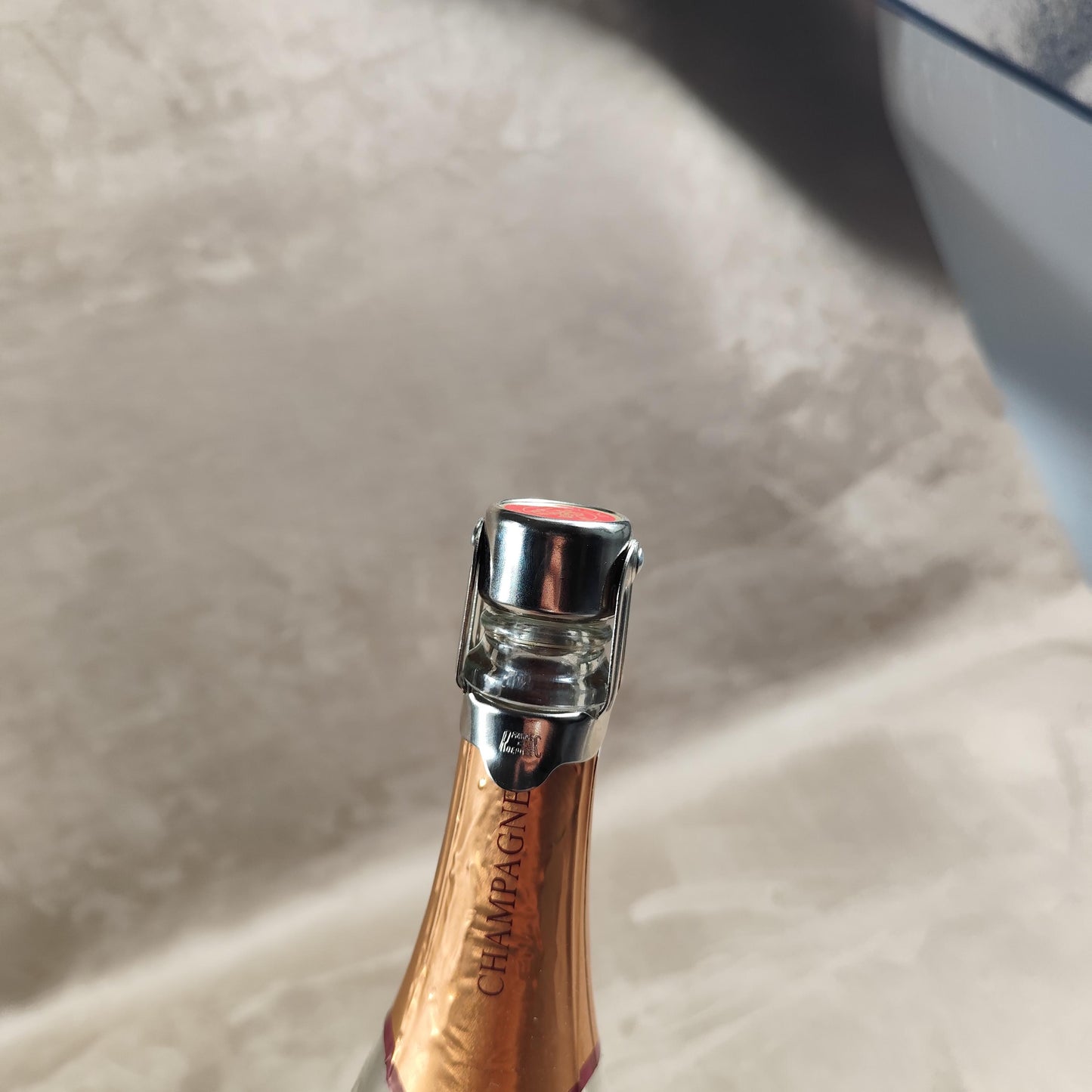 Bouchon stoppeur Champagne Taittinger pour bouteille de champagne entamée 1970