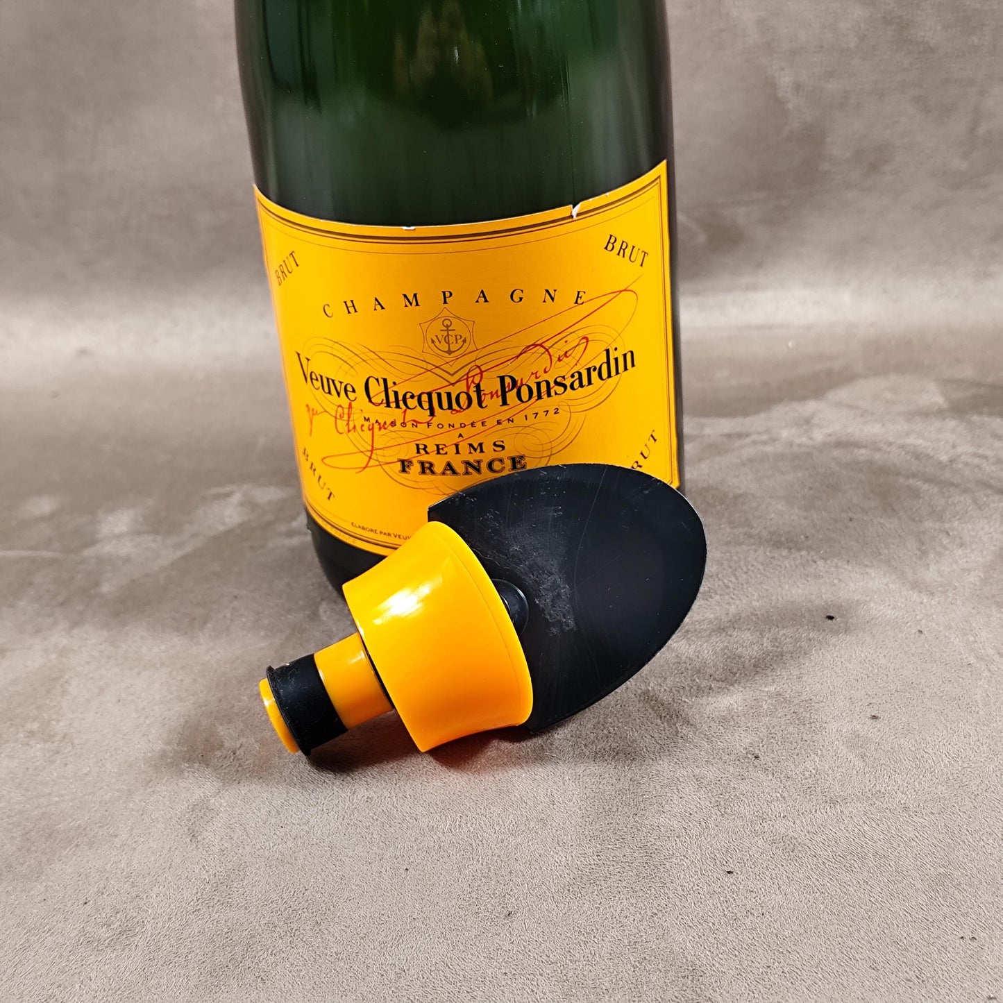 Bouchon stoppeur pour bouteille de champagne Veuve Clicquot Ponsardin Made in France Vintage 1990