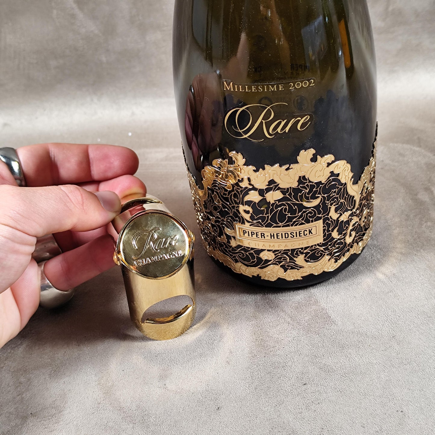 Bouchon stoppeur en métal pour bouteille de Champagne Rare Made in France Vintage 1990