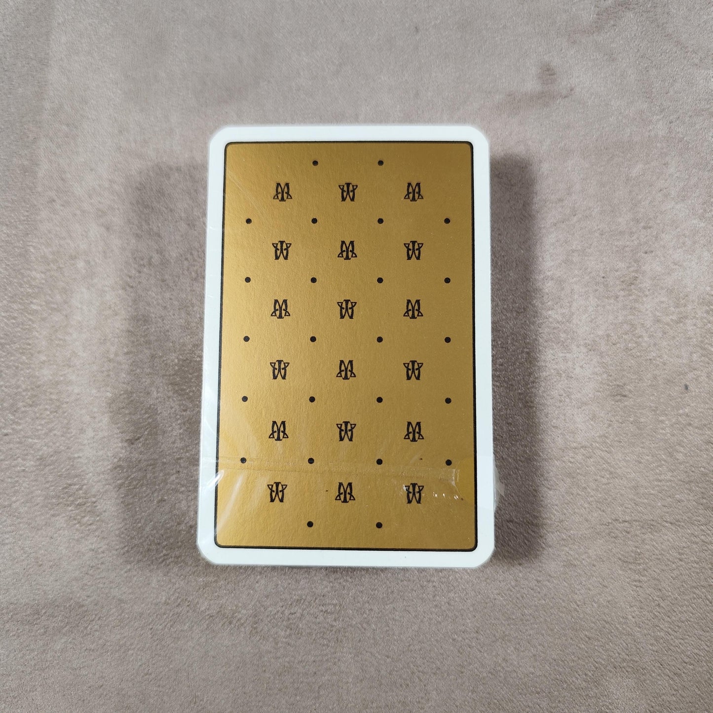 Jeu de 52 cartes complet Maxim's Made in France Vintage 1980