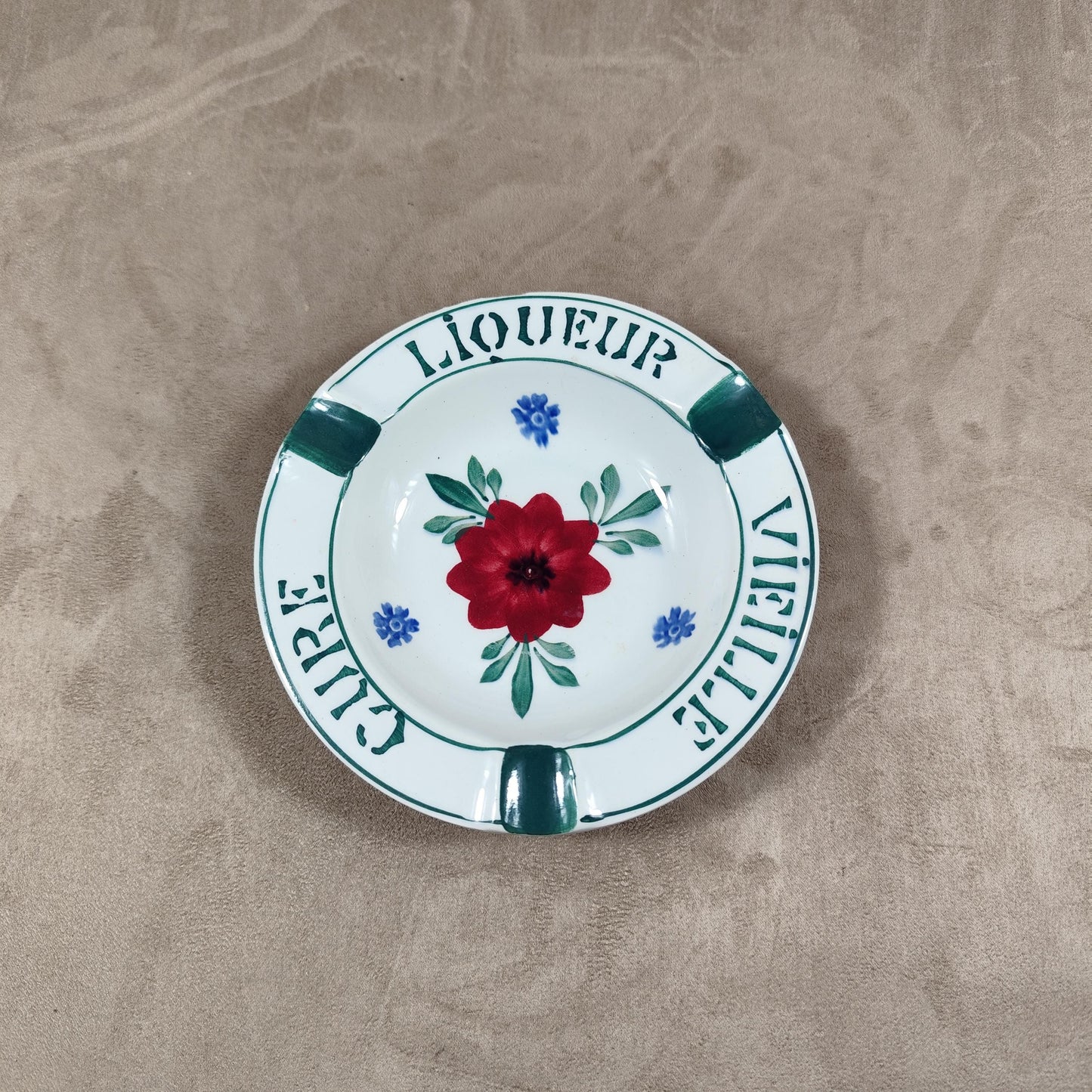Cendrier Publicitaire Liqueur Vieille Cure en faience Made in France Vintage 1900