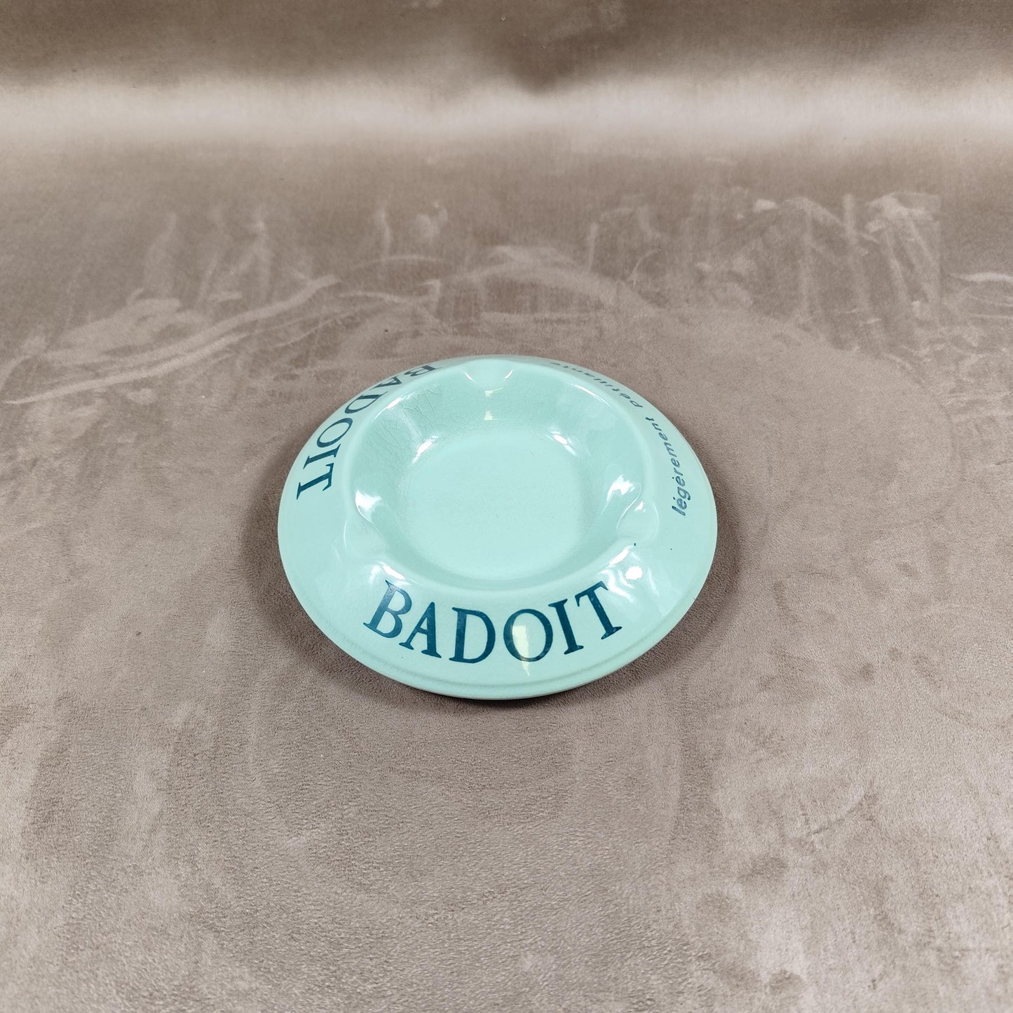Cendrier Badoit en faience vert Made in France Vintage 1960