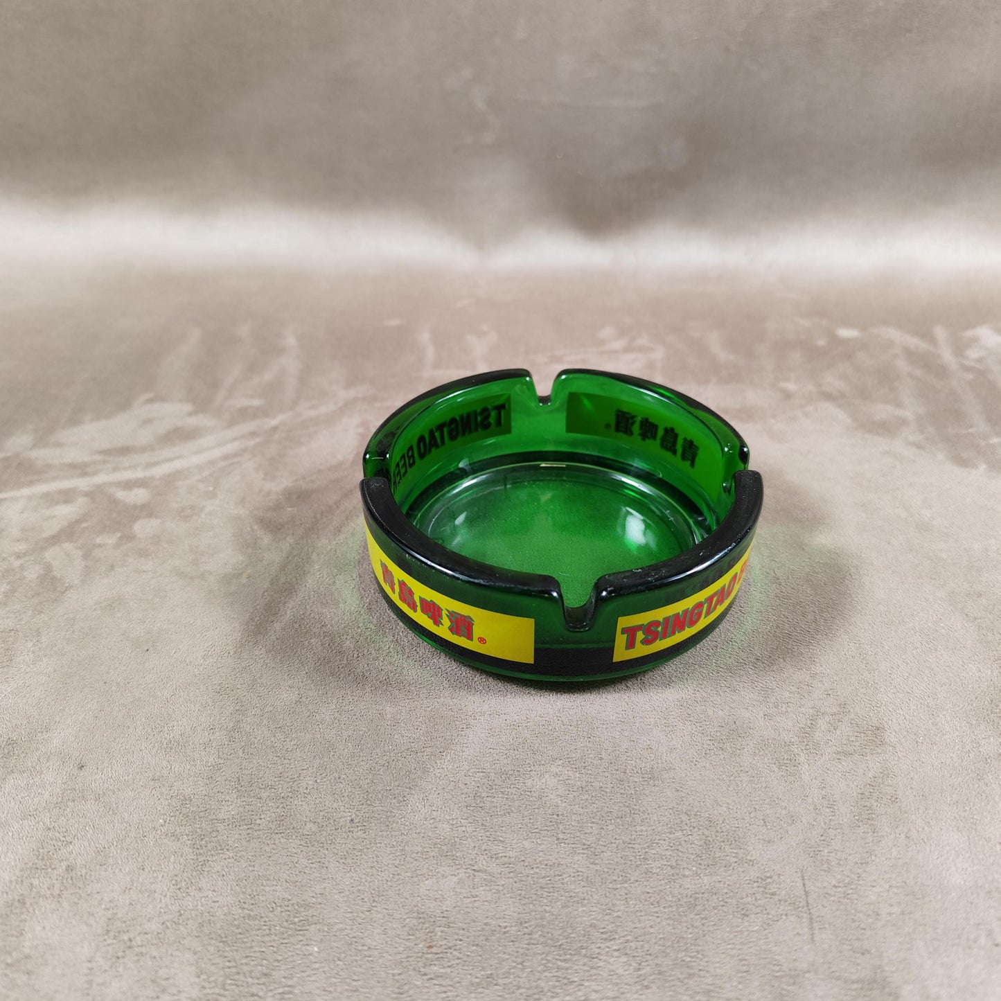 Cendrier Publicitaire Bière Tsingtao en verre Made in France Vintage 1970