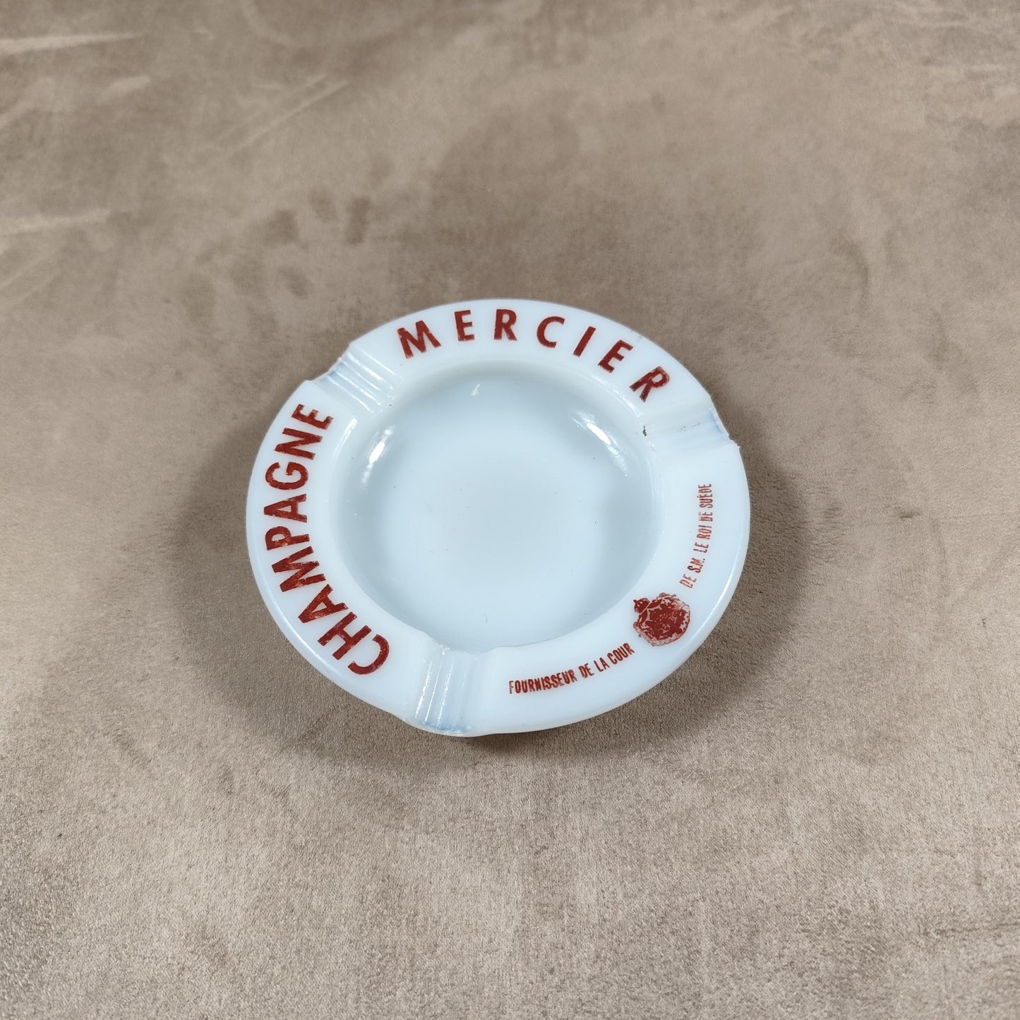 Cendrier en verre Champagne Mercier Made in France Vintage 1970