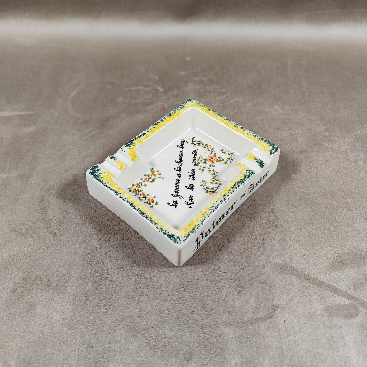 Cendrier Publicitaire Champagne Palmer en faience Made in France Vintage 1970