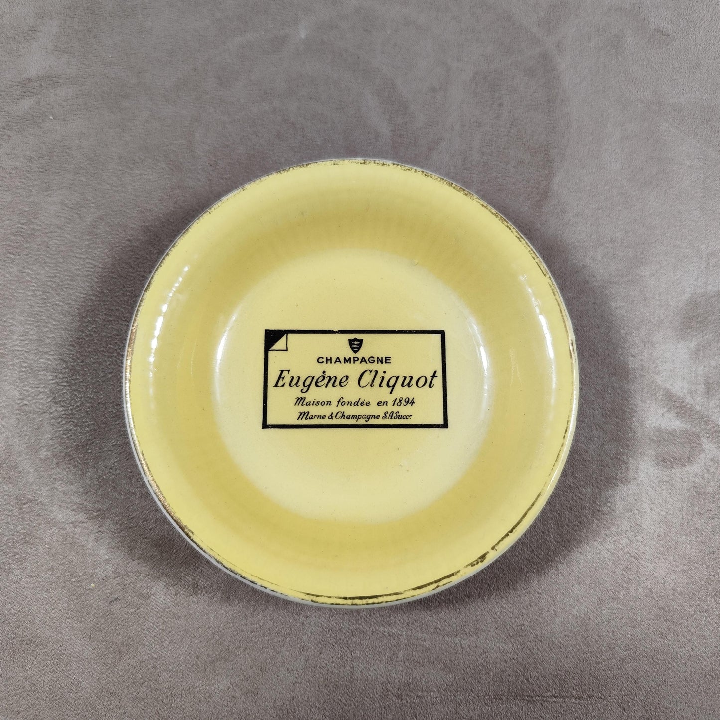 Cendrier Publicitaire Champagne Eugène Cliquot en faience par Orchies Made in France Vintage 1970