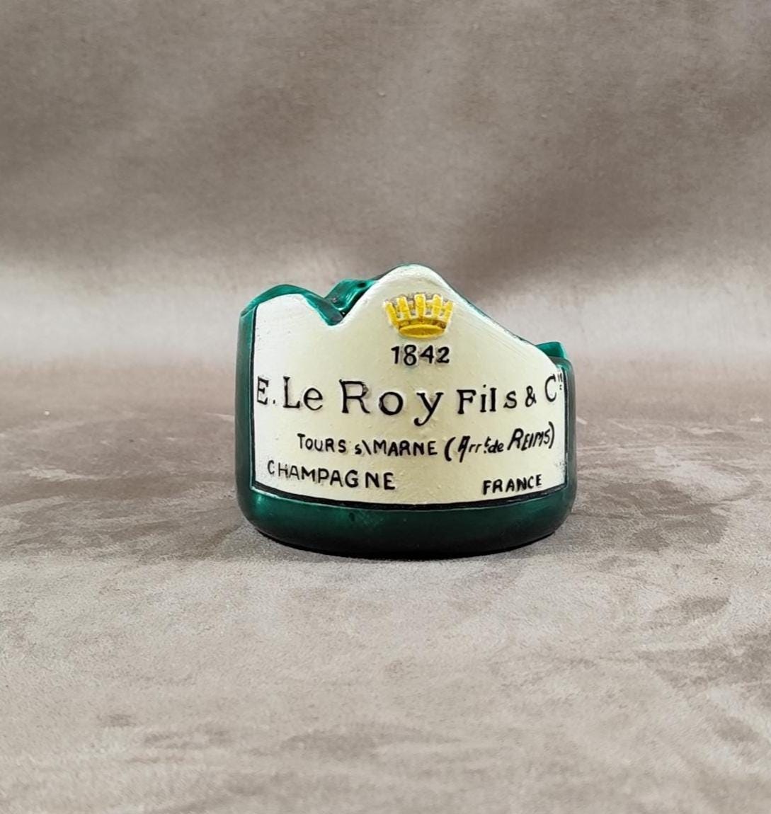 Cendrier publicitaire Champagne Leroy Fils & Cie en forme de cul de bouteille de champagne Made in France Vintage 1970
