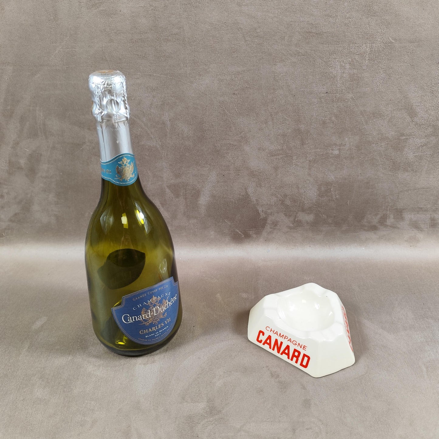 Cendrier publicitaire en faience Champagne CANARD Made in France Vintage 1900