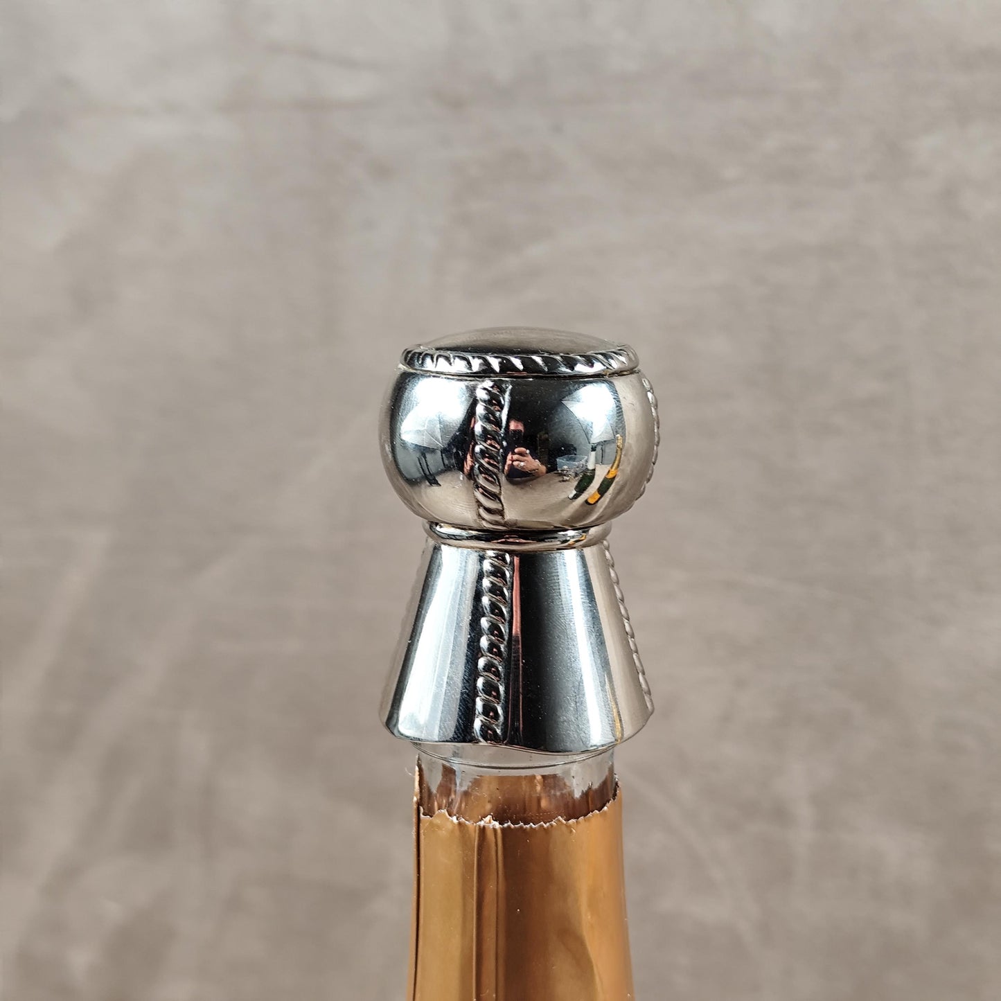 RARE Bouchon stoppeur en métal argenté en forme de bouchon pour bouteille de champagne entamée