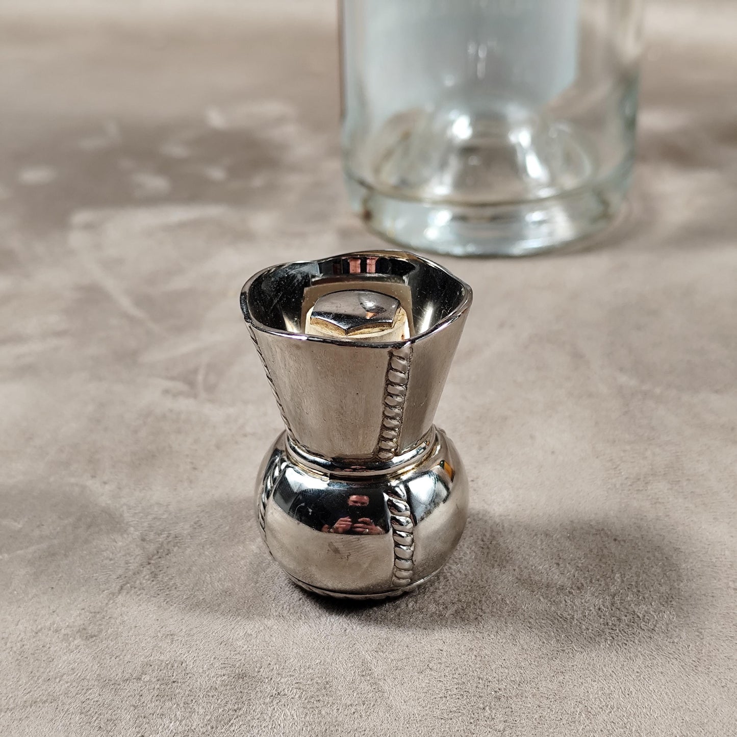 RARE Bouchon stoppeur en métal argenté en forme de bouchon pour bouteille de champagne entamée