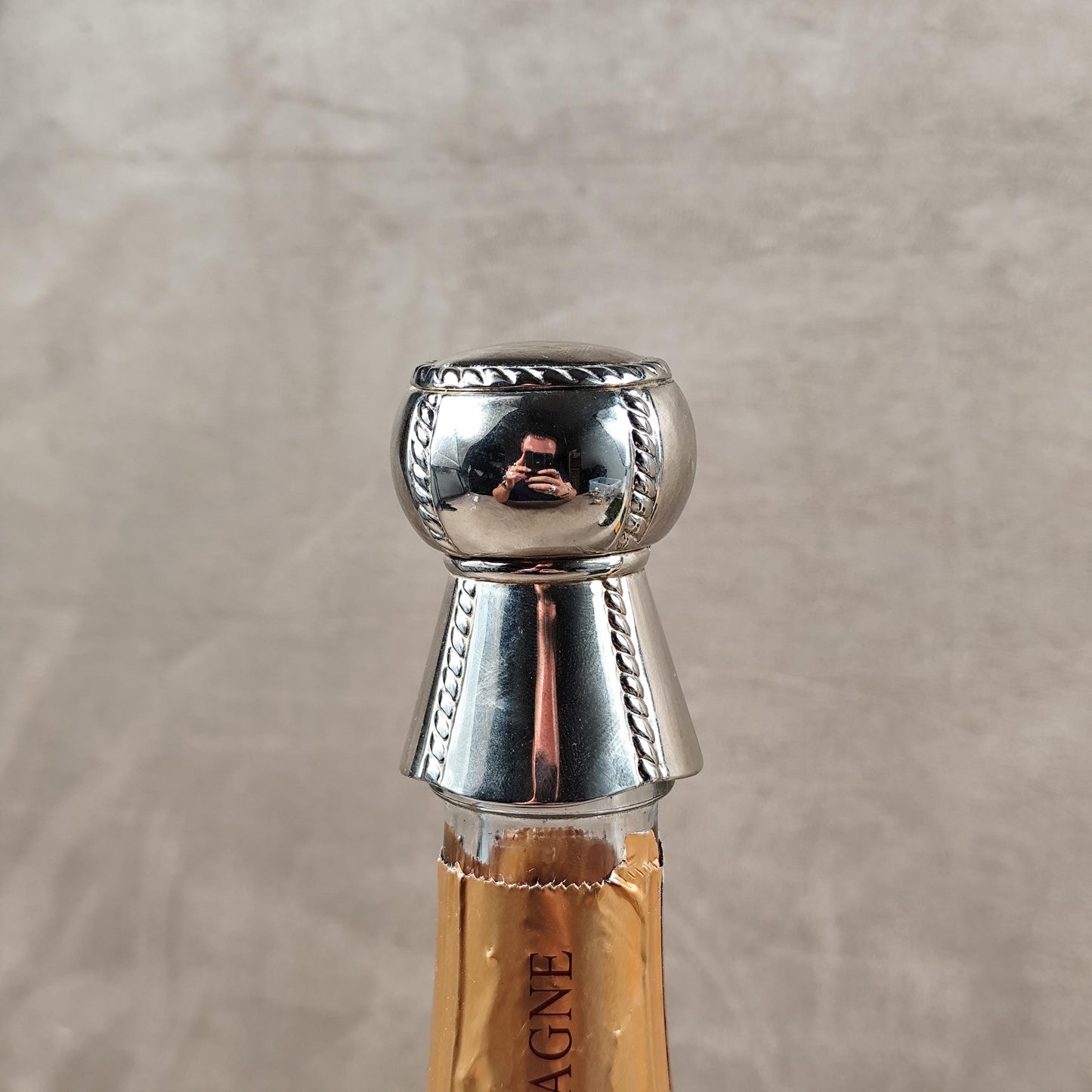RARE Bouchon stoppeur en métal argenté en forme de bouchon pour bouteille de champagne entamée